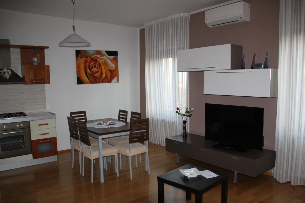 Apartamento Casa Elena Asís Exterior foto