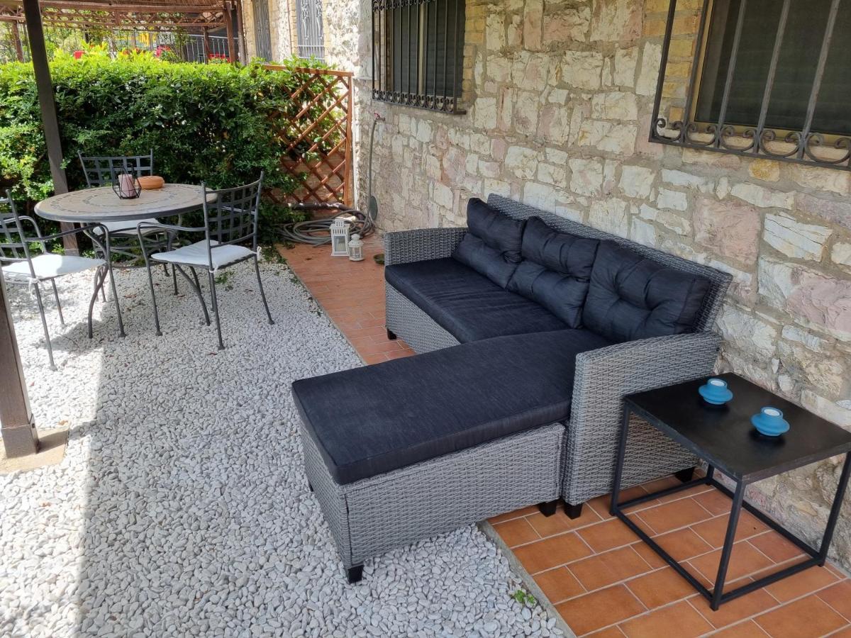 Apartamento Casa Elena Asís Exterior foto